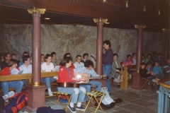 1990_73