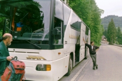 1999_93